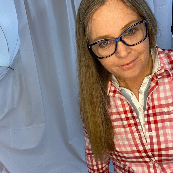 Meet your Posher, Posh - Picture 3 of 5